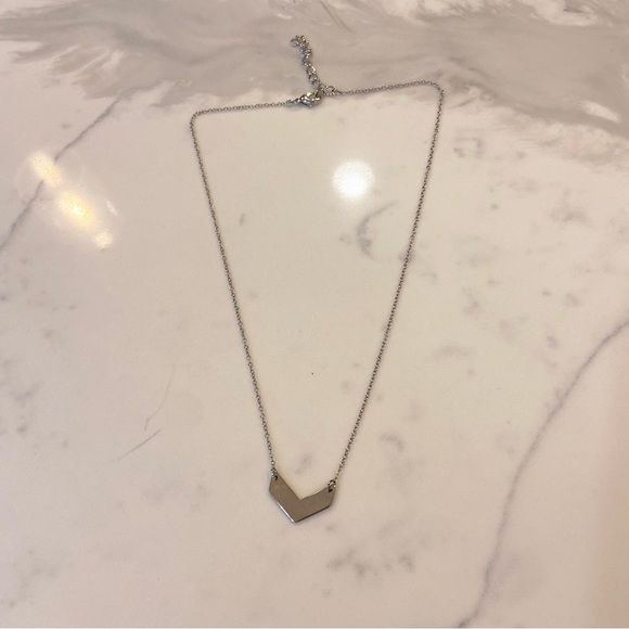 Jewelry - Necklace | Silver in Color